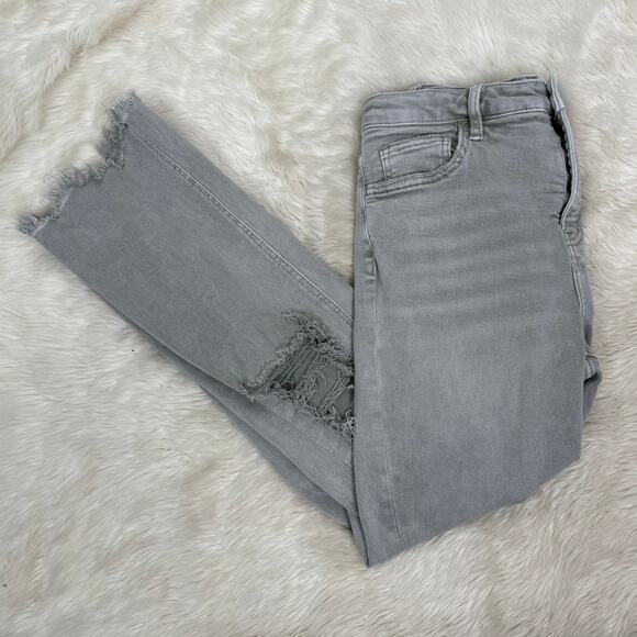 LOVERVET Tummy Control Distressed High Rise Crop Flare Jeans Size 30 - Picture 4 of 6